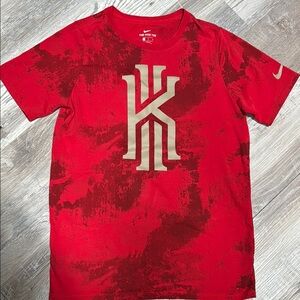 Vintage Nike Kyrie Irving Dri-Fit Youth Tee Size L
